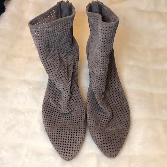 JEFFREY CAMPBELL Jenelle Perforated Booties 9.5 - Picture 3 of 8